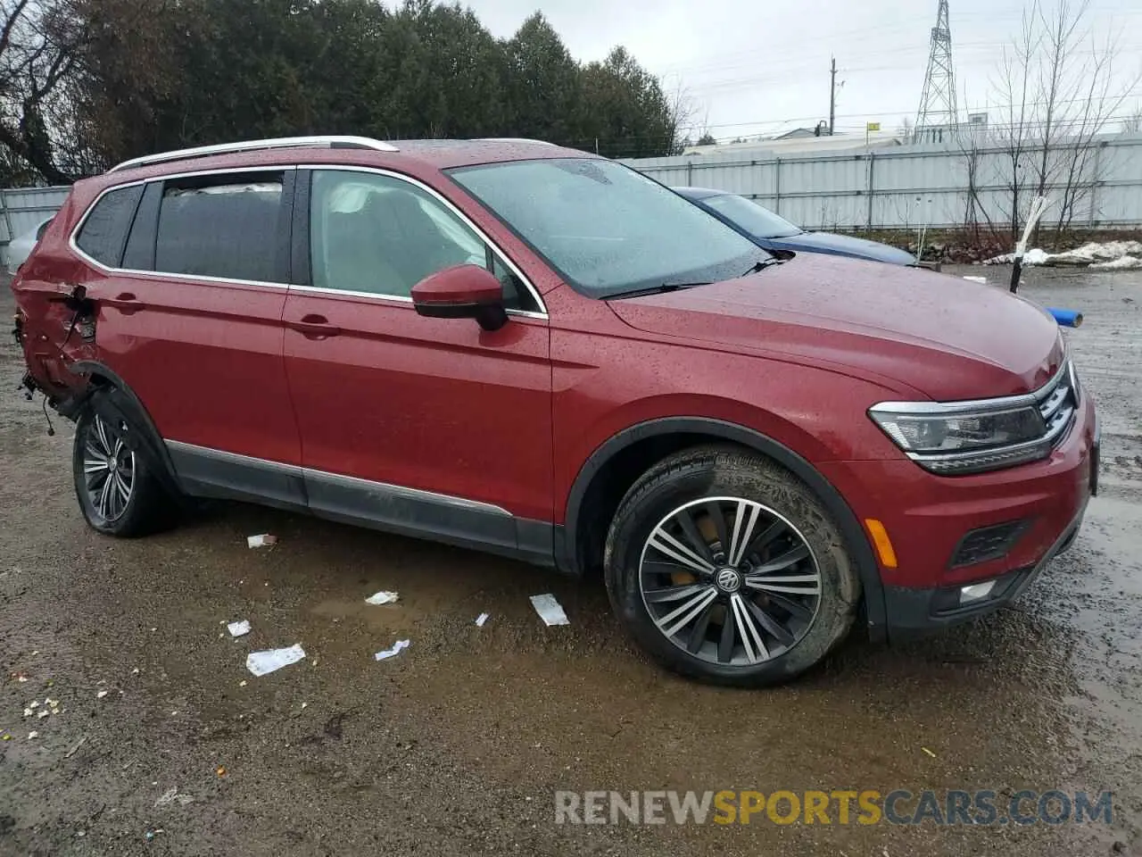 4 Photograph of a damaged car 3VV4B7AX5KM138649 VOLKSWAGEN TIGUAN 2019