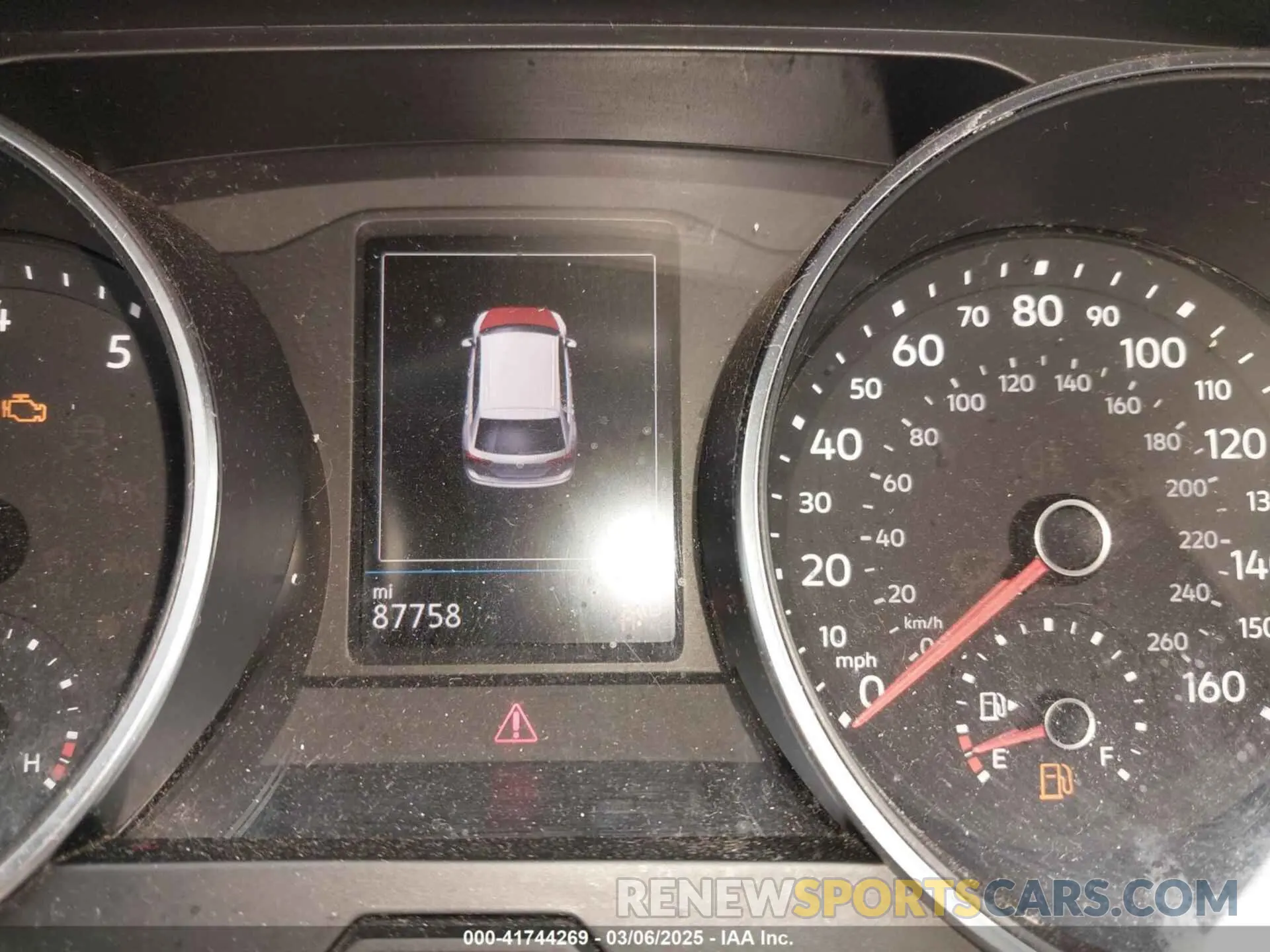 16 Photograph of a damaged car 3VV0B7AX4LM043693 VOLKSWAGEN TIGUAN 2020