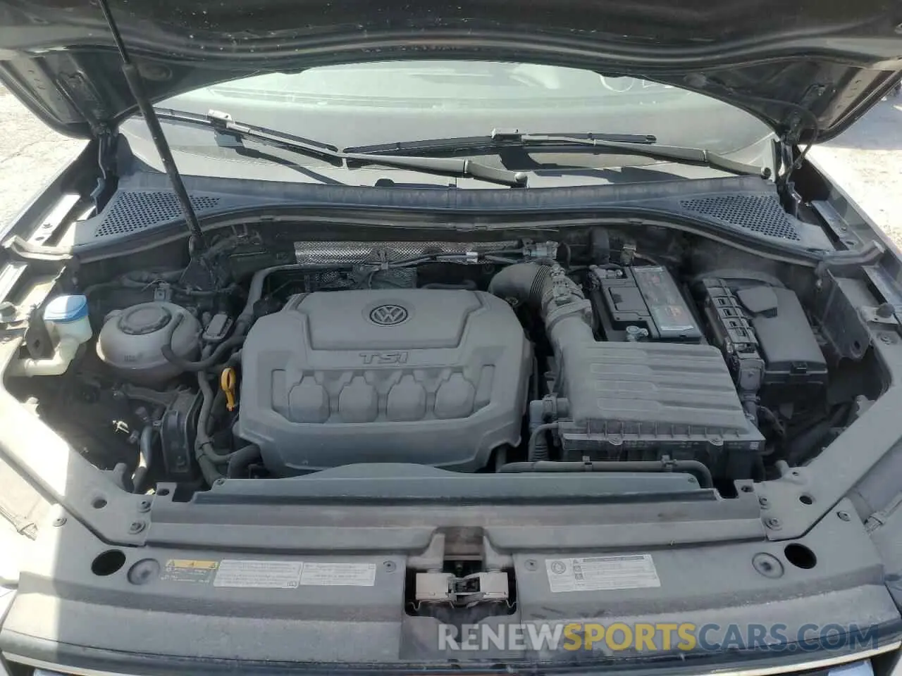 14 Photograph of a damaged car 3VV0B7AX8LM025049 VOLKSWAGEN TIGUAN 2020
