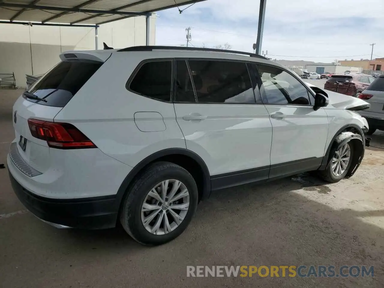 3 Photograph of a damaged car 3VV1B7AX3LM044144 VOLKSWAGEN TIGUAN 2020