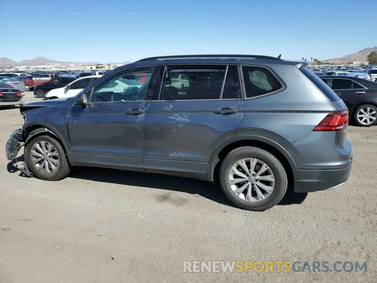 2 Фотография поврежденного автомобиля 3VV1B7AX4LM004607 VOLKSWAGEN TIGUAN 2020