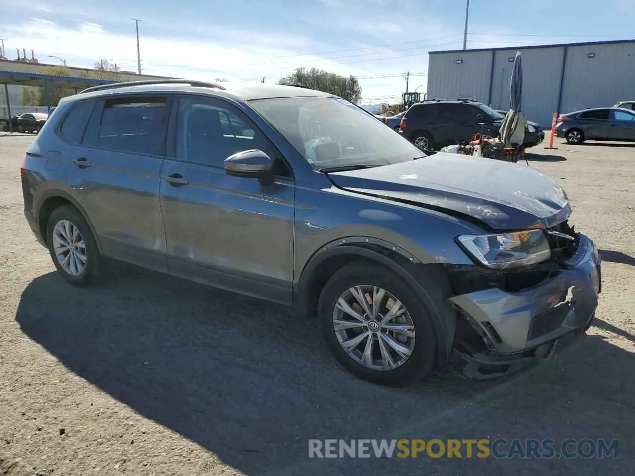 4 Фотография поврежденного автомобиля 3VV1B7AX4LM004607 VOLKSWAGEN TIGUAN 2020