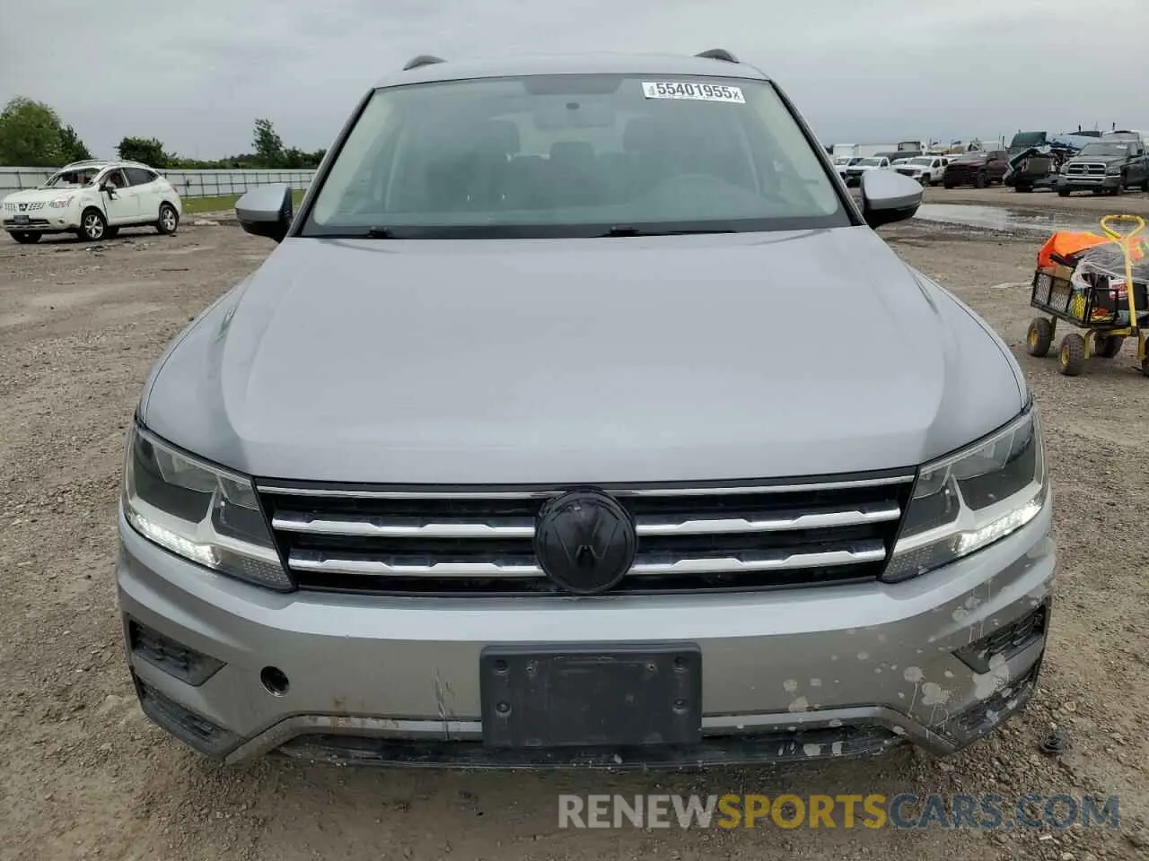 5 Photograph of a damaged car 3VV1B7AX7LM056815 VOLKSWAGEN TIGUAN 2020