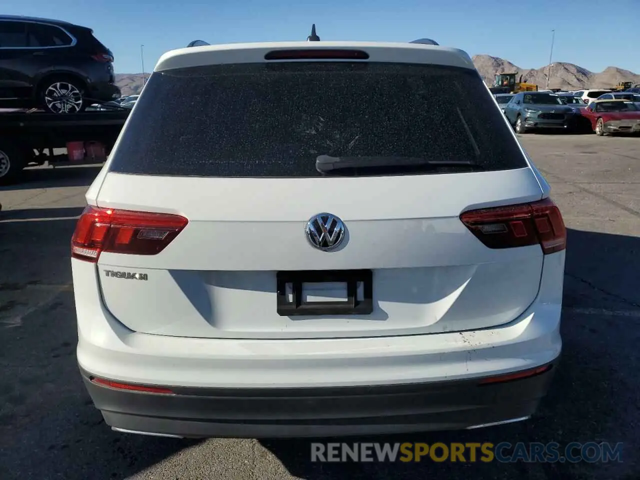 6 Photograph of a damaged car 3VV1B7AX8LM078127 VOLKSWAGEN TIGUAN 2020