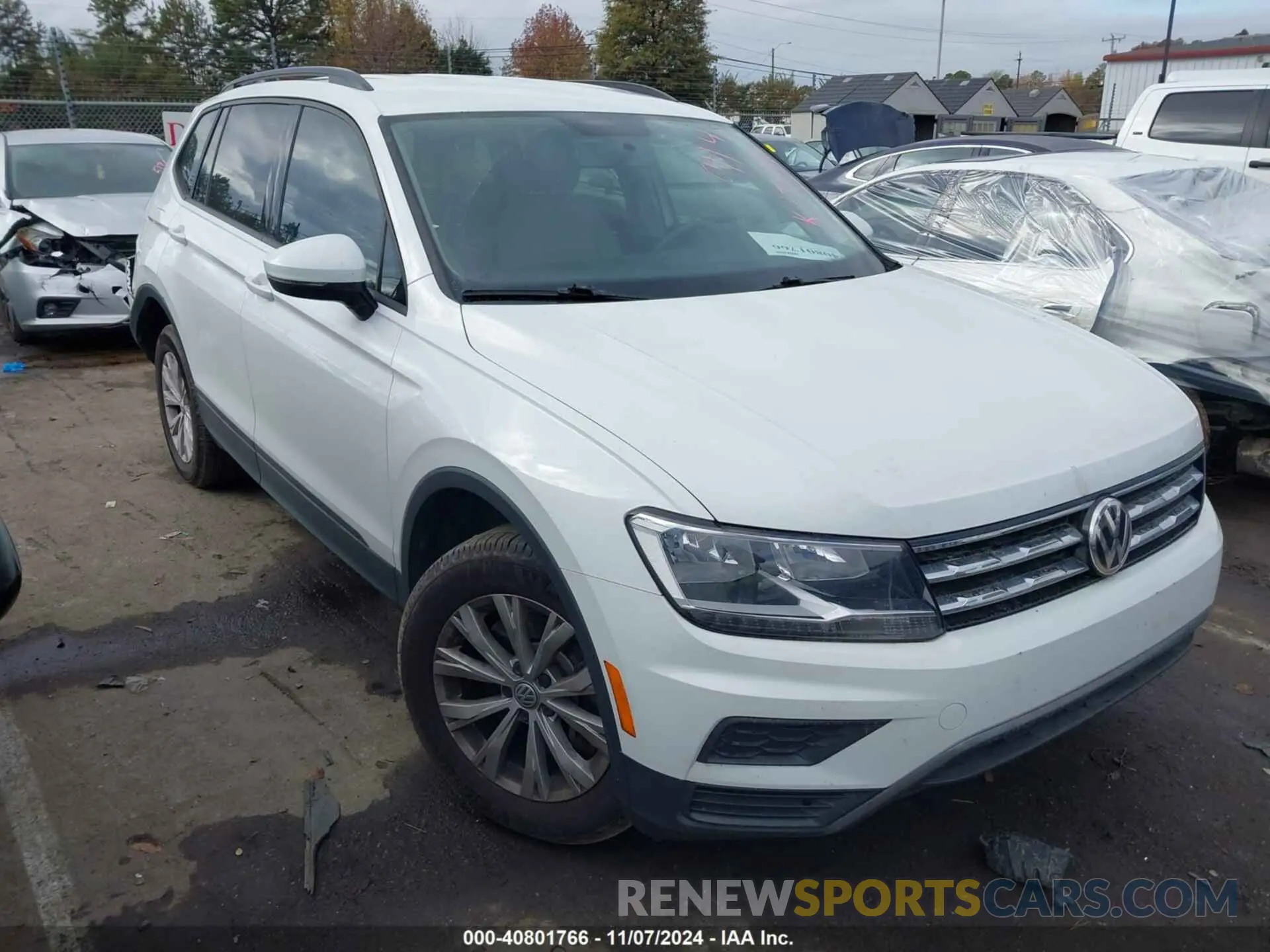 1 Фотография поврежденного автомобиля 3VV1B7AXXLM089114 VOLKSWAGEN TIGUAN 2020