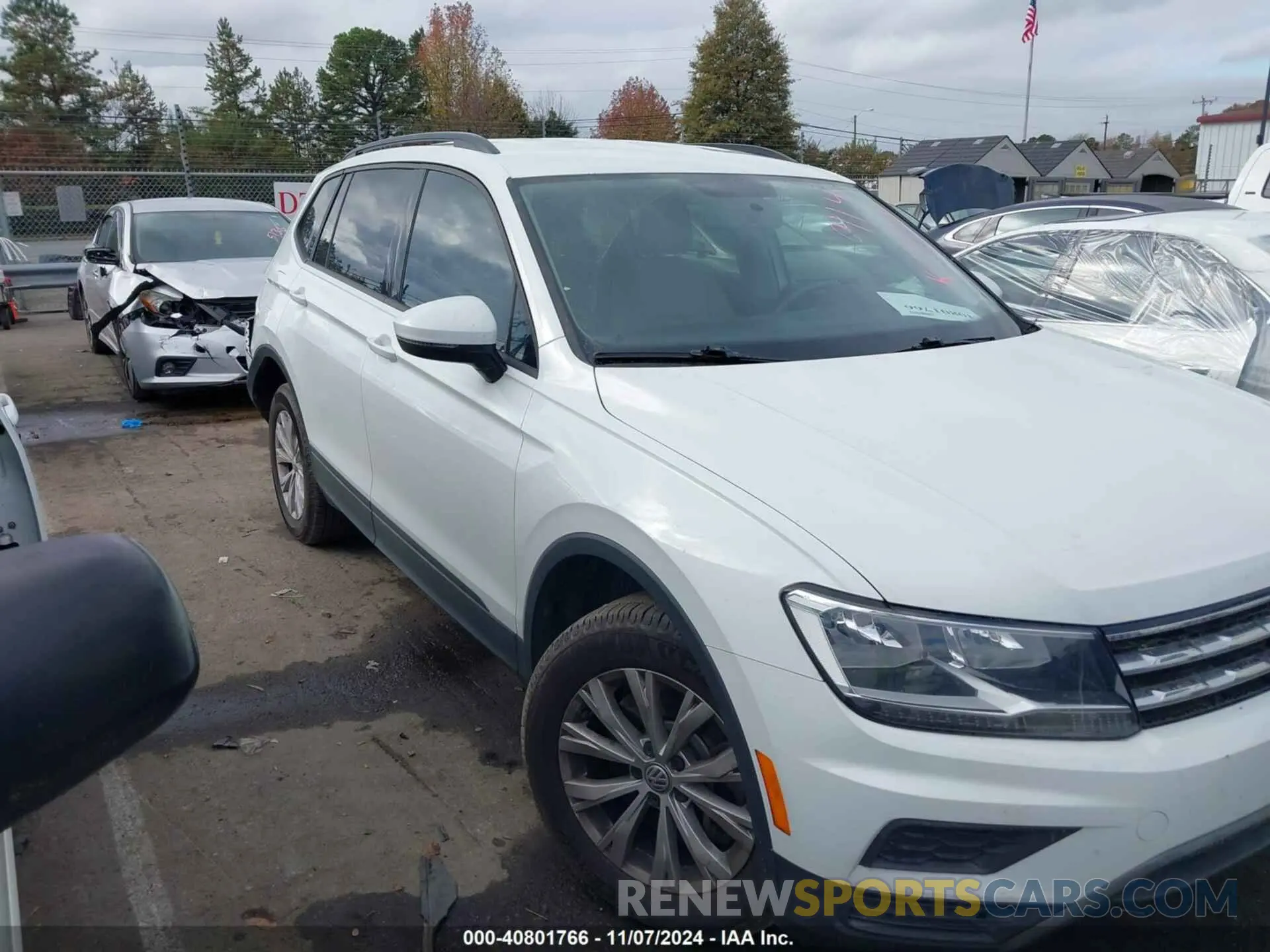 13 Фотография поврежденного автомобиля 3VV1B7AXXLM089114 VOLKSWAGEN TIGUAN 2020