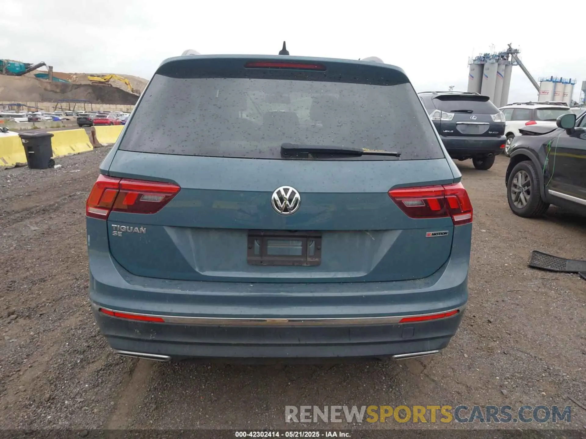 16 Фотография поврежденного автомобиля 3VV2B7AX0LM124635 VOLKSWAGEN TIGUAN 2020