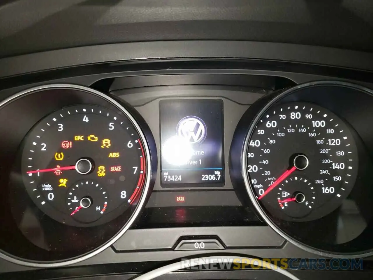 9 Photograph of a damaged car 3VV2B7AX1LM009008 VOLKSWAGEN TIGUAN 2020