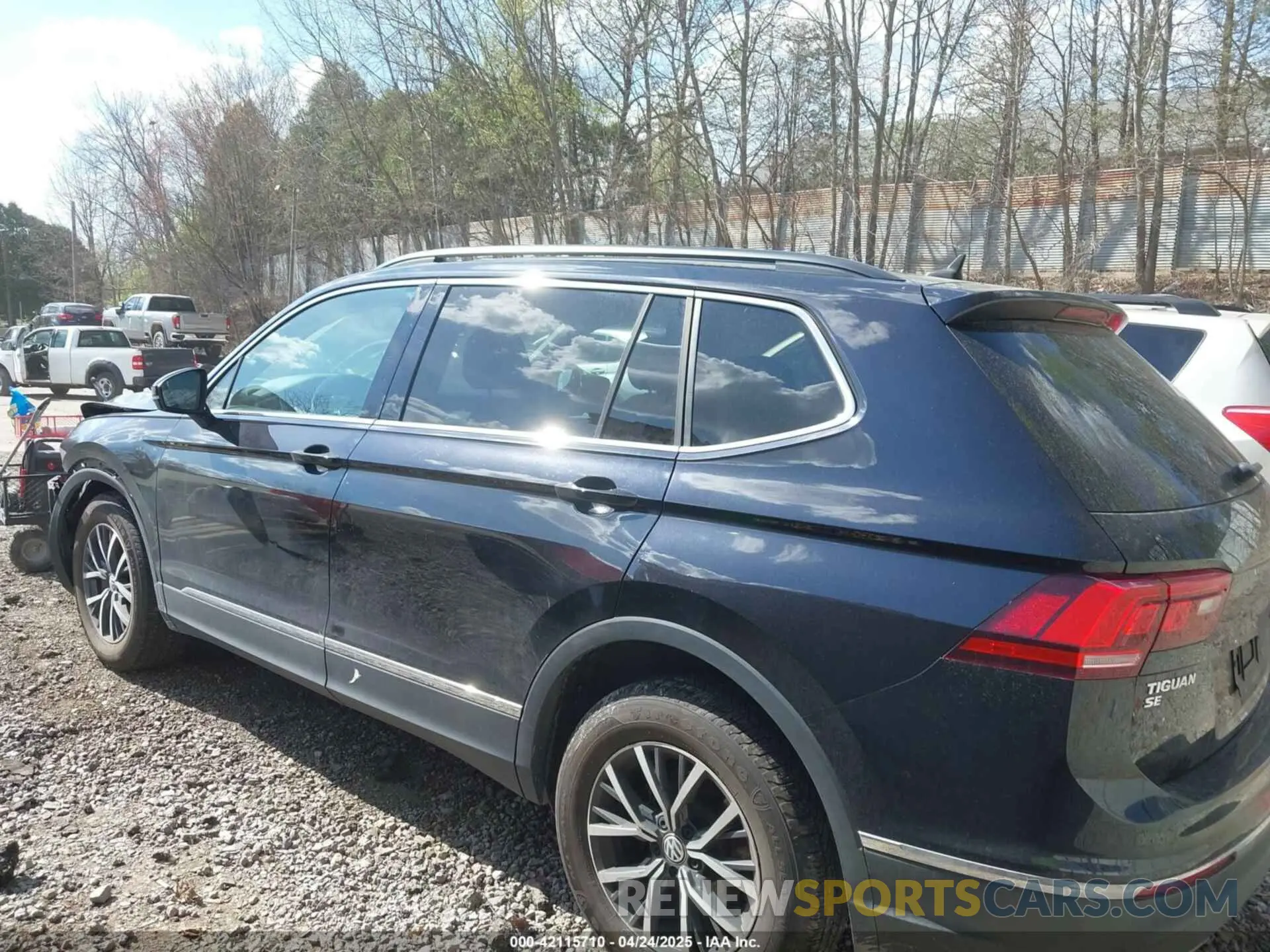 15 Фотография поврежденного автомобиля 3VV2B7AX1LM043109 VOLKSWAGEN TIGUAN 2020