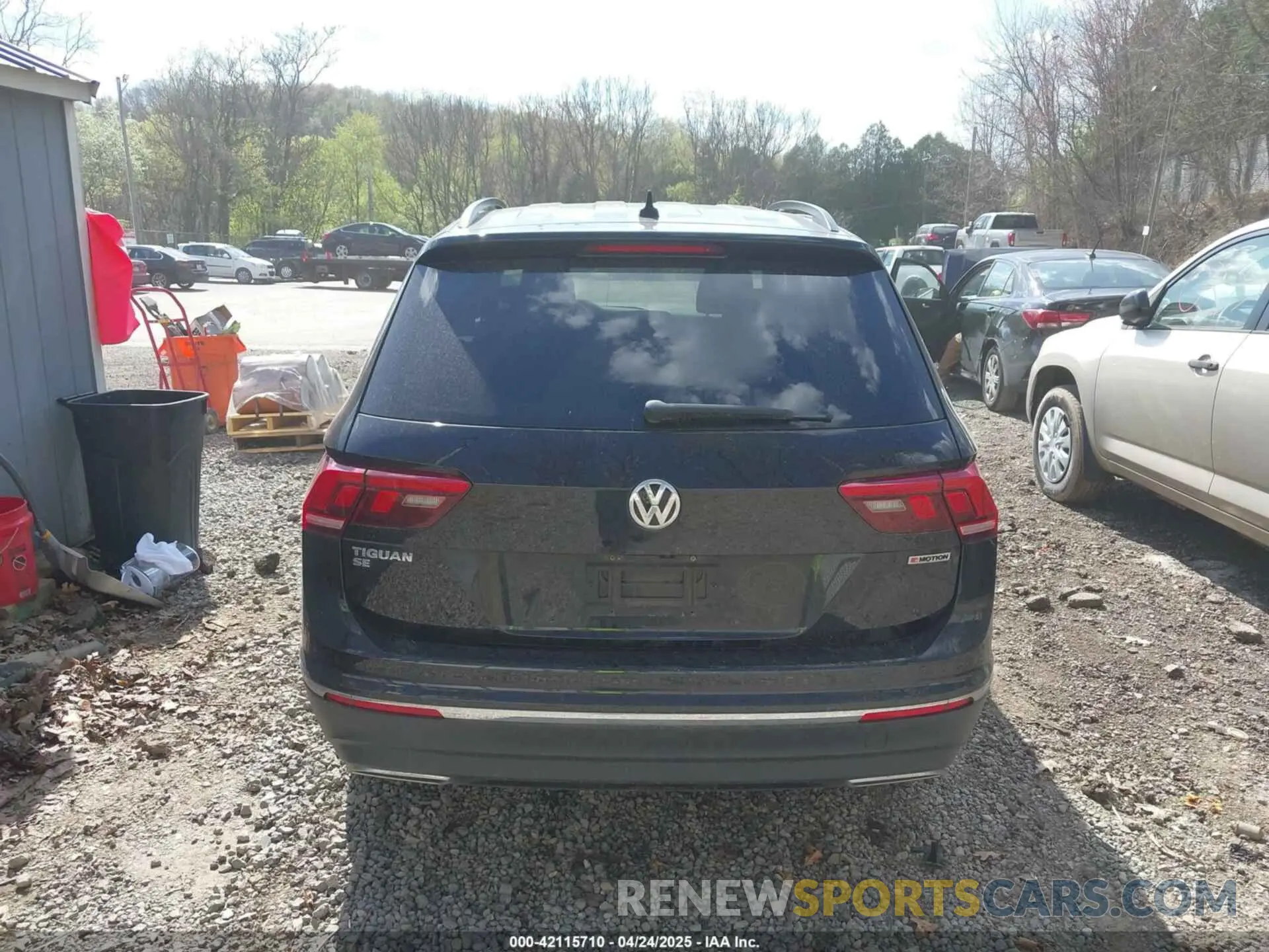 17 Фотография поврежденного автомобиля 3VV2B7AX1LM043109 VOLKSWAGEN TIGUAN 2020
