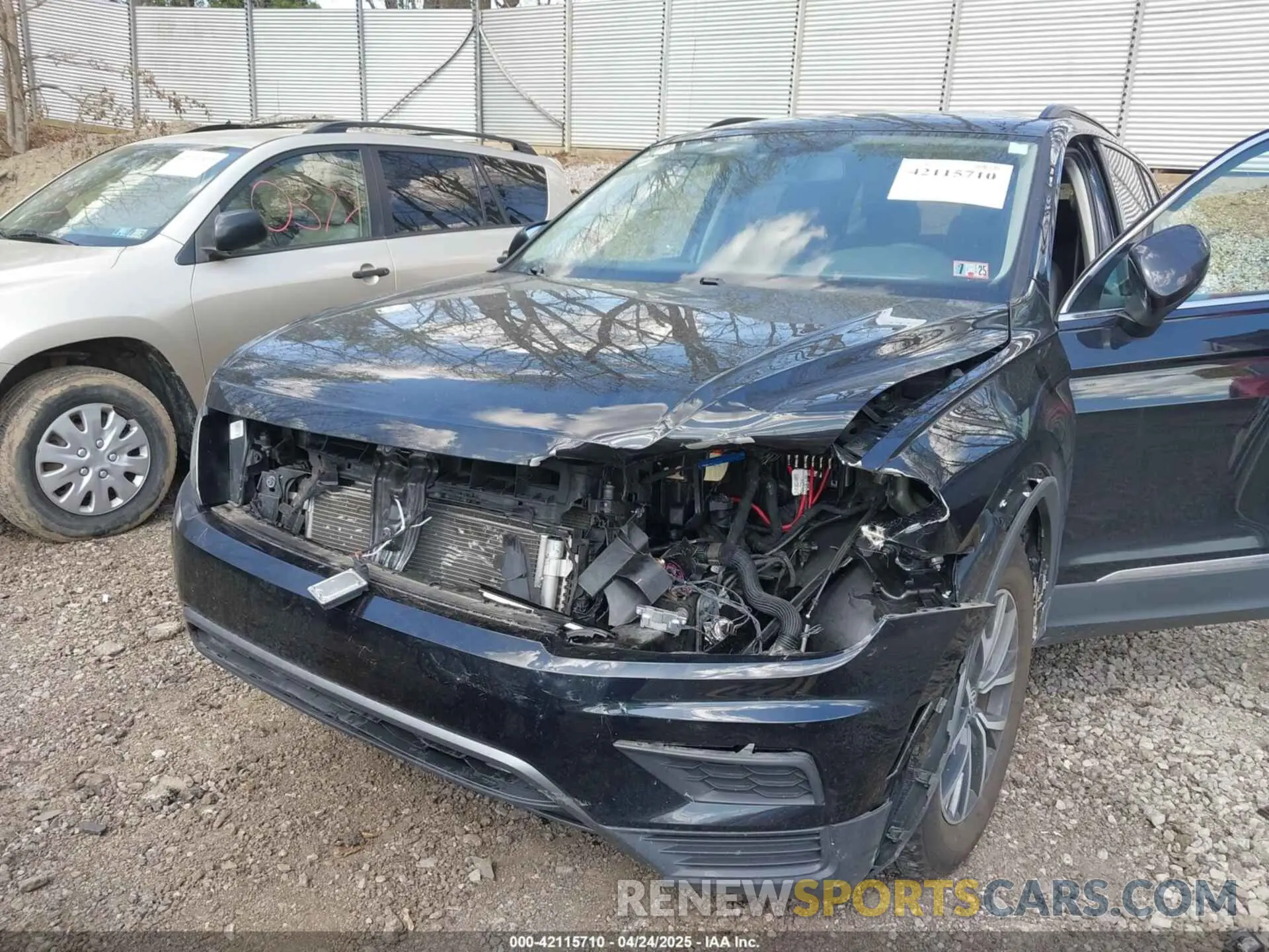6 Фотография поврежденного автомобиля 3VV2B7AX1LM043109 VOLKSWAGEN TIGUAN 2020