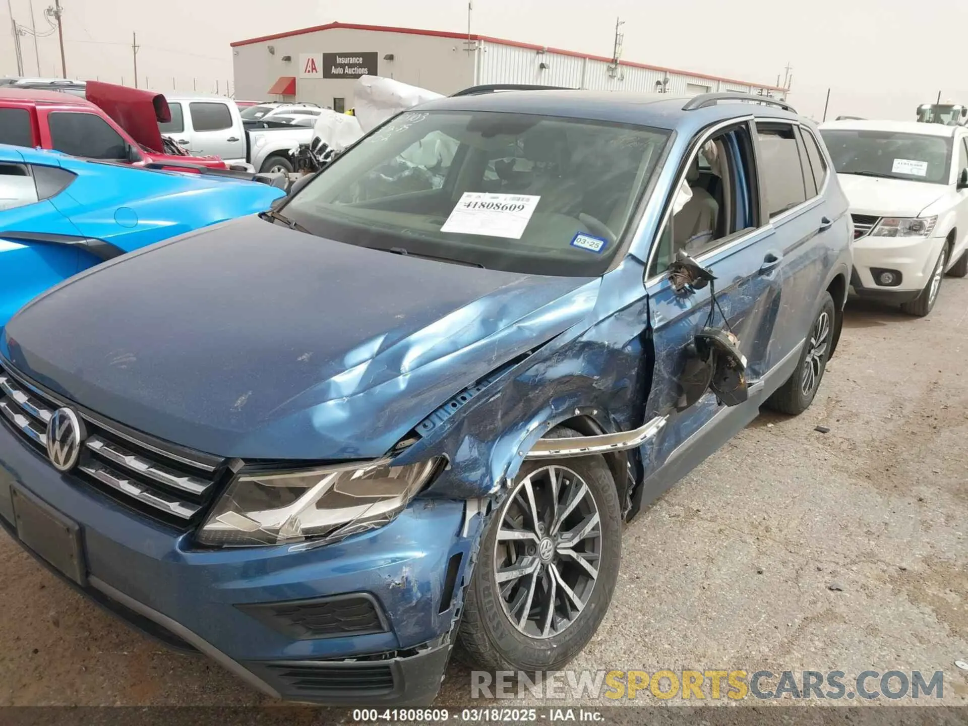 6 Photograph of a damaged car 3VV2B7AX1LM045961 VOLKSWAGEN TIGUAN 2020