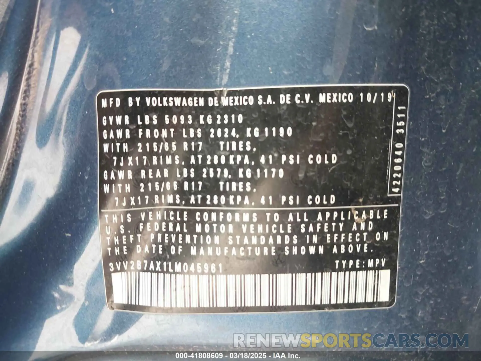 9 Photograph of a damaged car 3VV2B7AX1LM045961 VOLKSWAGEN TIGUAN 2020