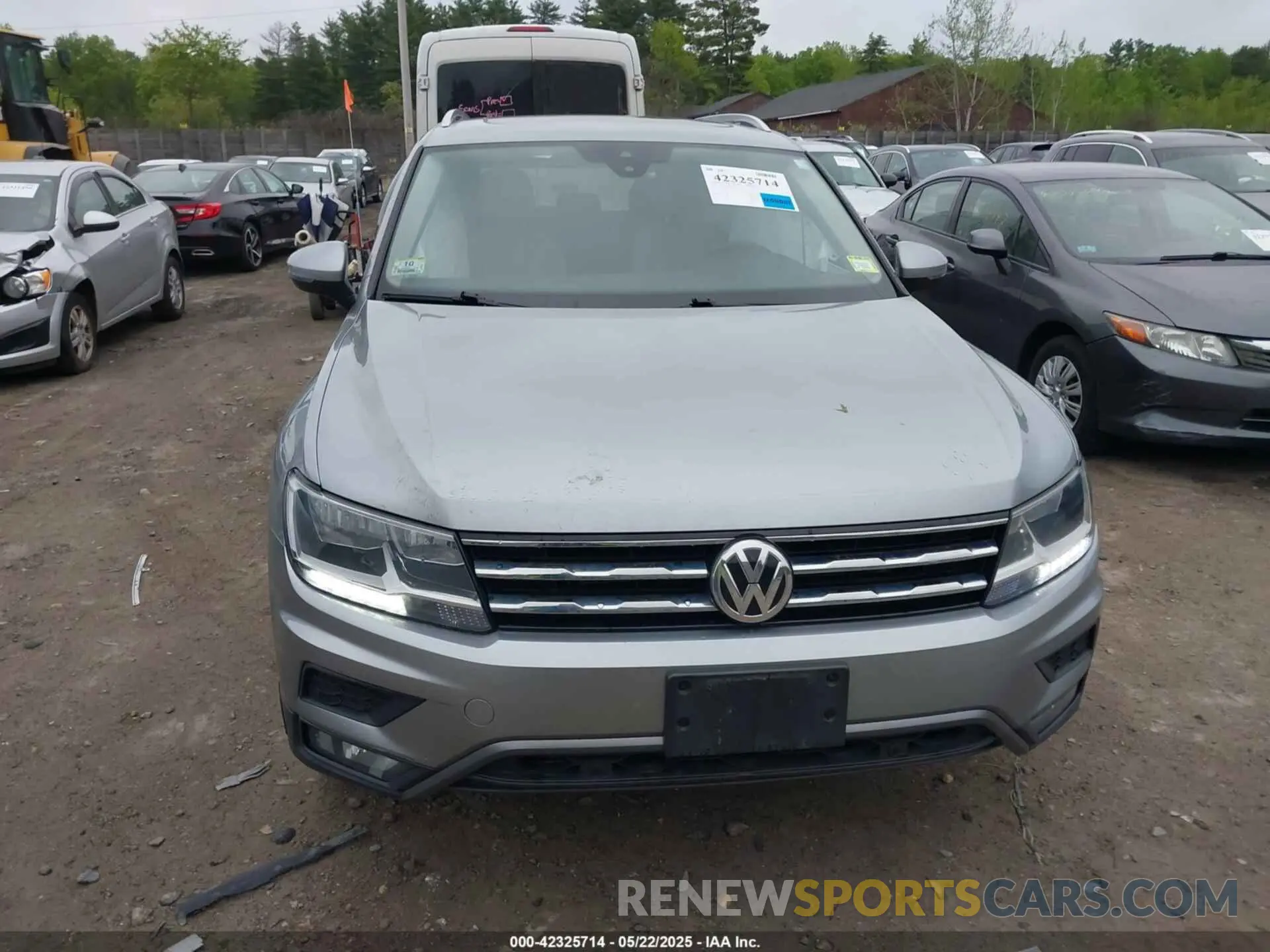 12 Фотография поврежденного автомобиля 3VV2B7AX2LM022477 VOLKSWAGEN TIGUAN 2020