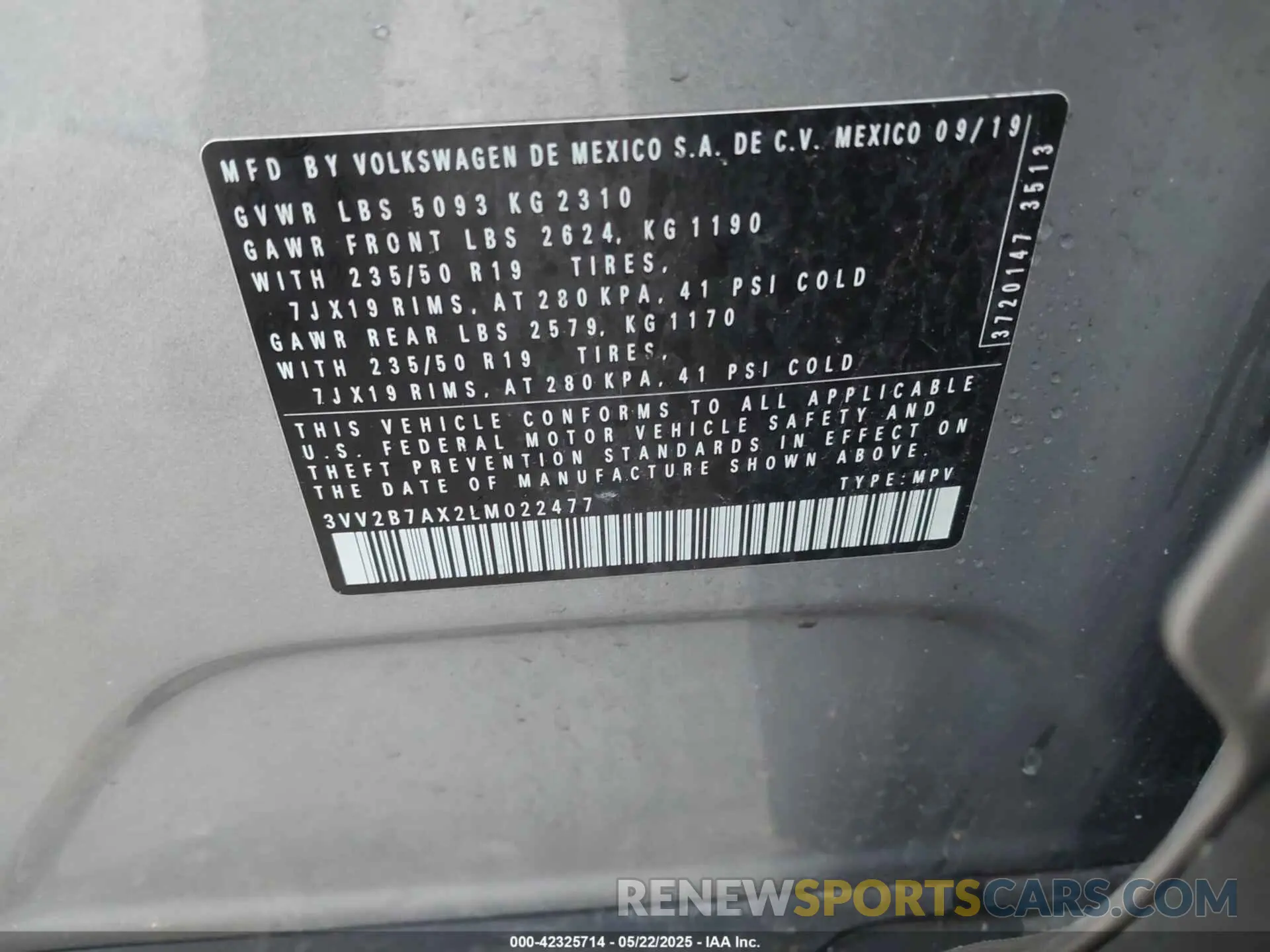9 Фотография поврежденного автомобиля 3VV2B7AX2LM022477 VOLKSWAGEN TIGUAN 2020