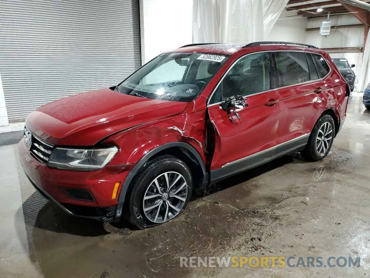 1 Photograph of a damaged car 3VV2B7AX3LM011035 VOLKSWAGEN TIGUAN 2020