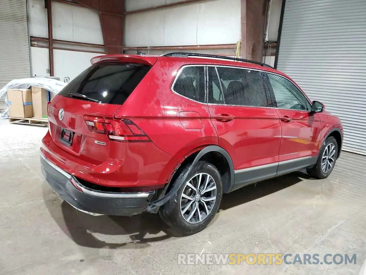 3 Photograph of a damaged car 3VV2B7AX3LM011035 VOLKSWAGEN TIGUAN 2020