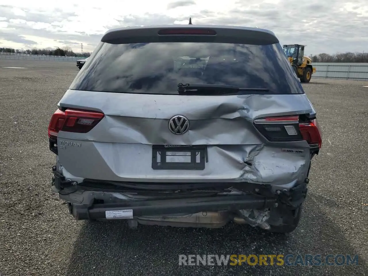 6 Фотография поврежденного автомобиля 3VV2B7AX3LM021032 VOLKSWAGEN TIGUAN 2020
