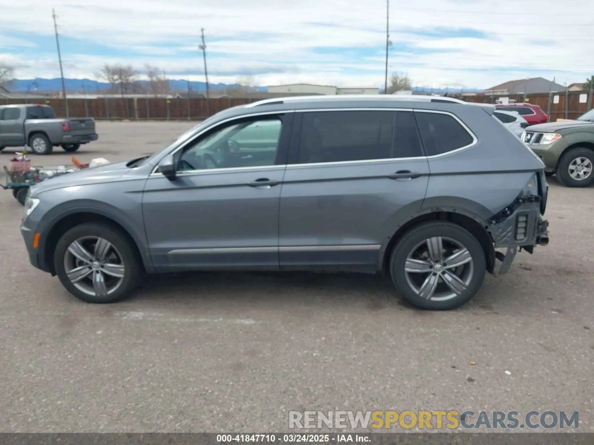 15 Фотография поврежденного автомобиля 3VV2B7AX3LM103195 VOLKSWAGEN TIGUAN 2020