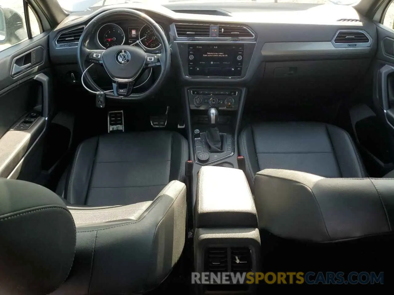 8 Фотография поврежденного автомобиля 3VV2B7AX3LM118621 VOLKSWAGEN TIGUAN 2020