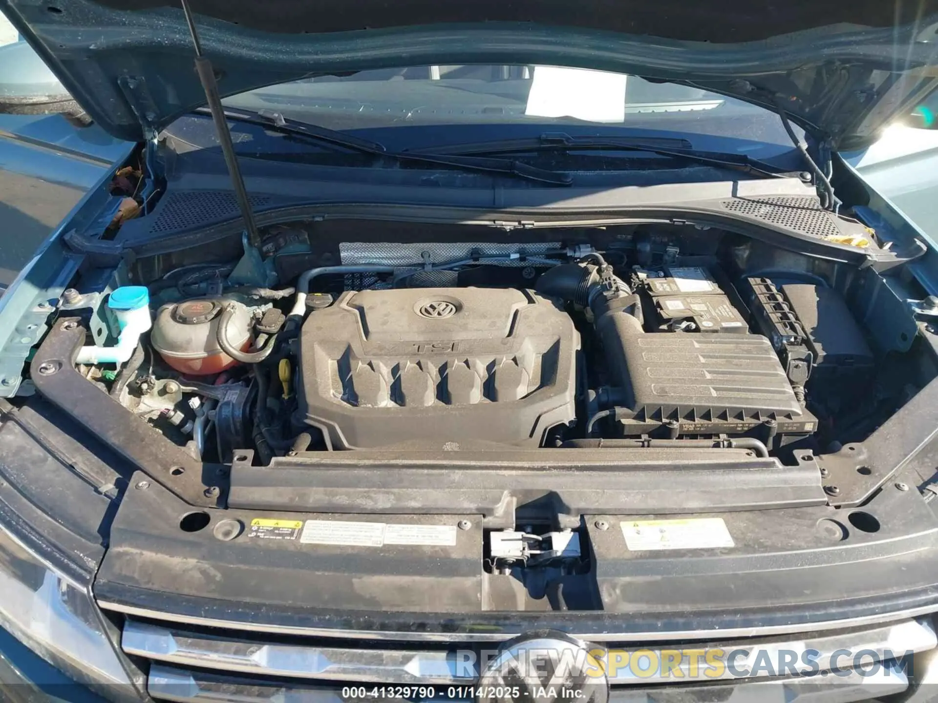 10 Фотография поврежденного автомобиля 3VV2B7AX3LM151148 VOLKSWAGEN TIGUAN 2020