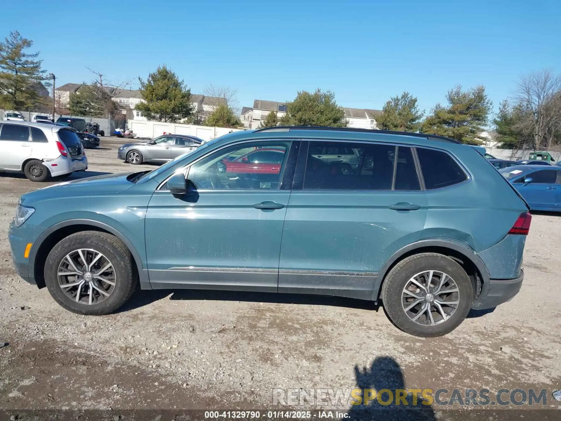 14 Фотография поврежденного автомобиля 3VV2B7AX3LM151148 VOLKSWAGEN TIGUAN 2020