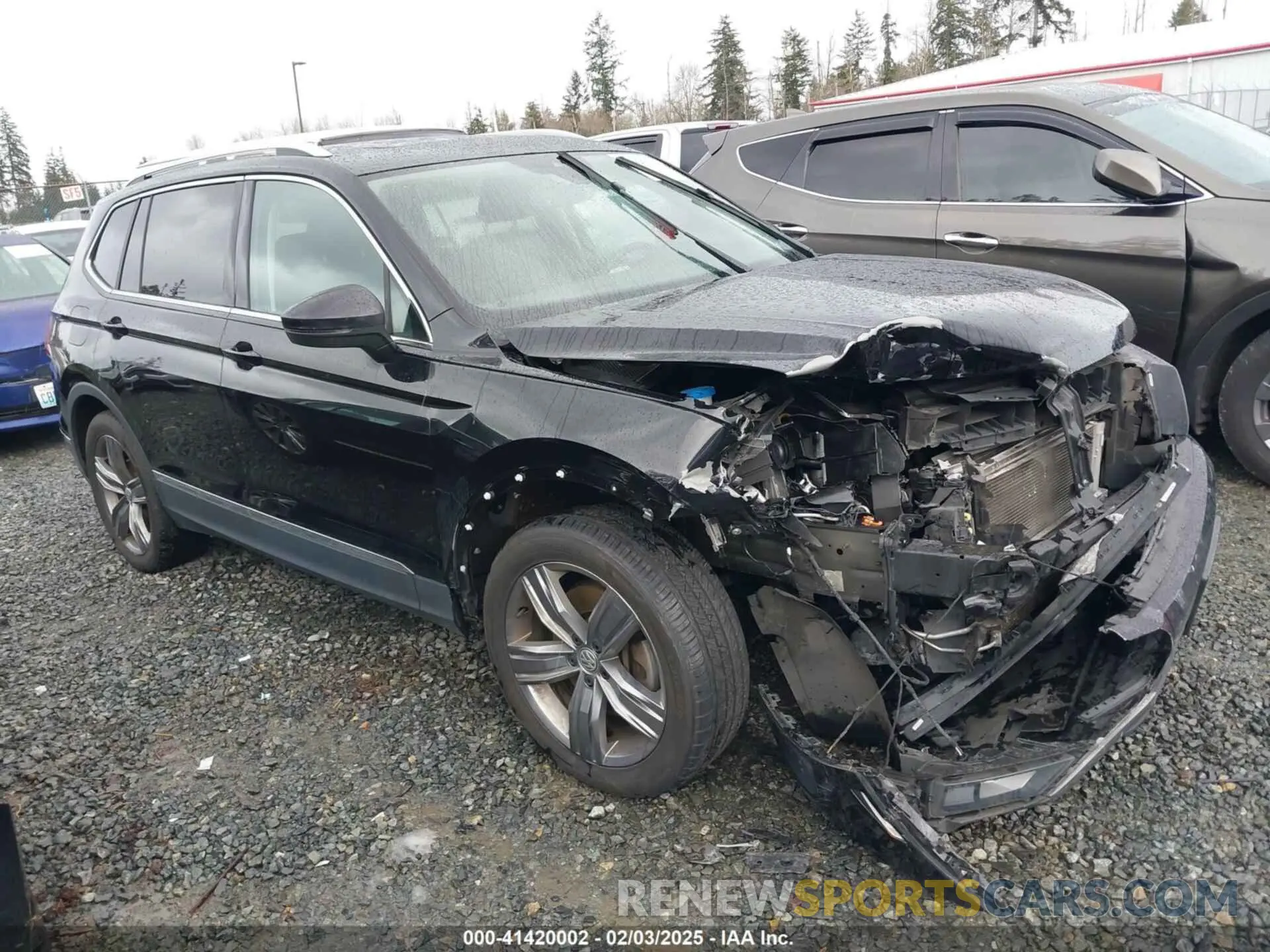 1 Фотография поврежденного автомобиля 3VV2B7AX4LM008435 VOLKSWAGEN TIGUAN 2020