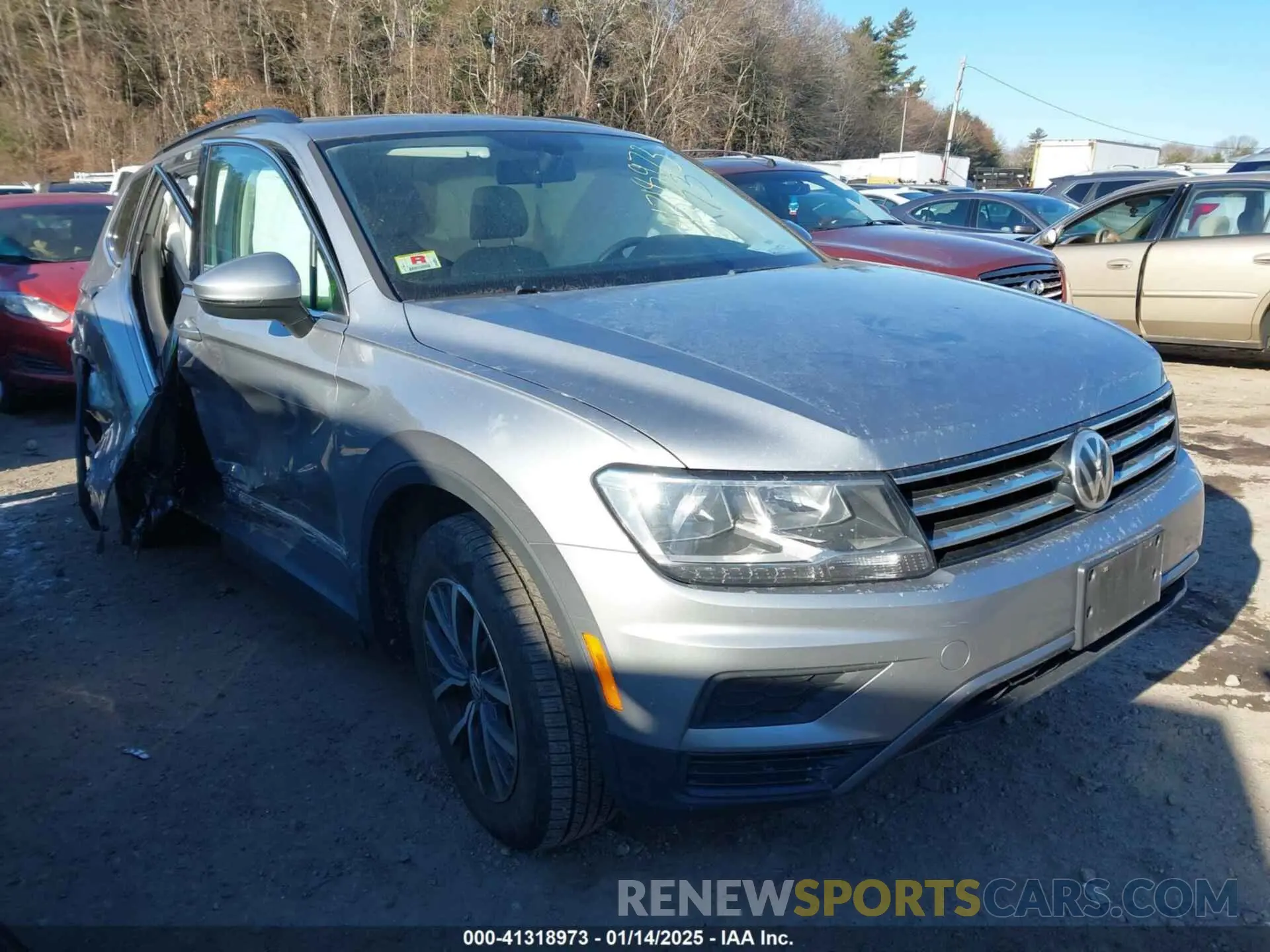 1 Photograph of a damaged car 3VV2B7AX4LM021217 VOLKSWAGEN TIGUAN 2020
