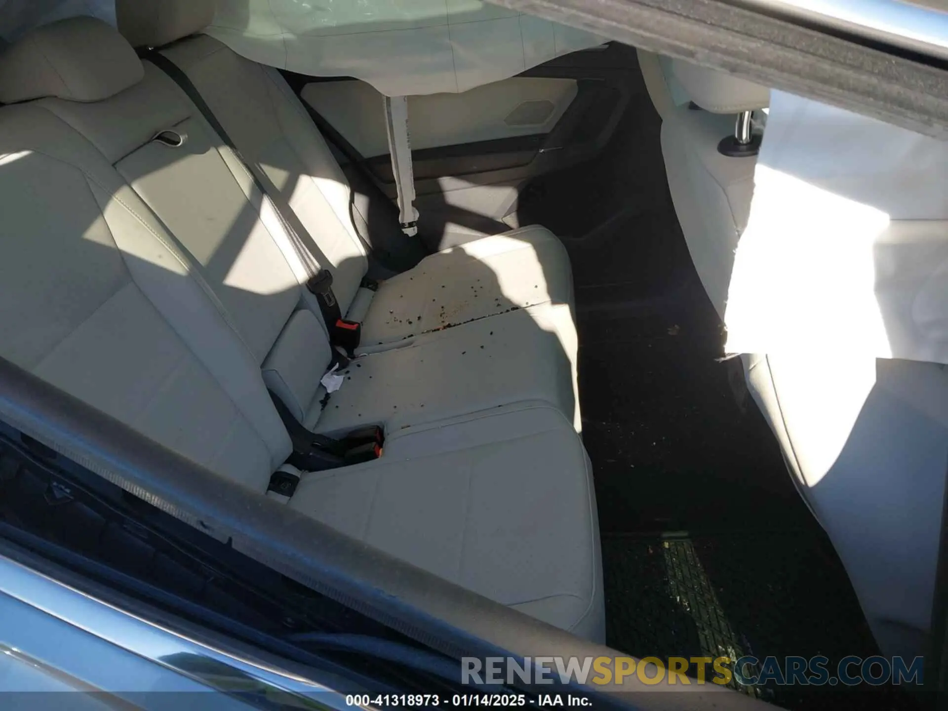 8 Photograph of a damaged car 3VV2B7AX4LM021217 VOLKSWAGEN TIGUAN 2020
