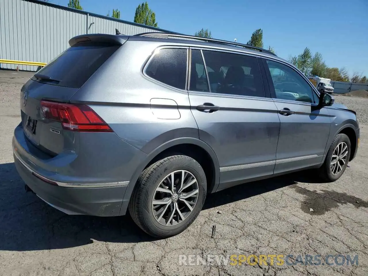 3 Фотография поврежденного автомобиля 3VV2B7AX4LM063239 VOLKSWAGEN TIGUAN 2020