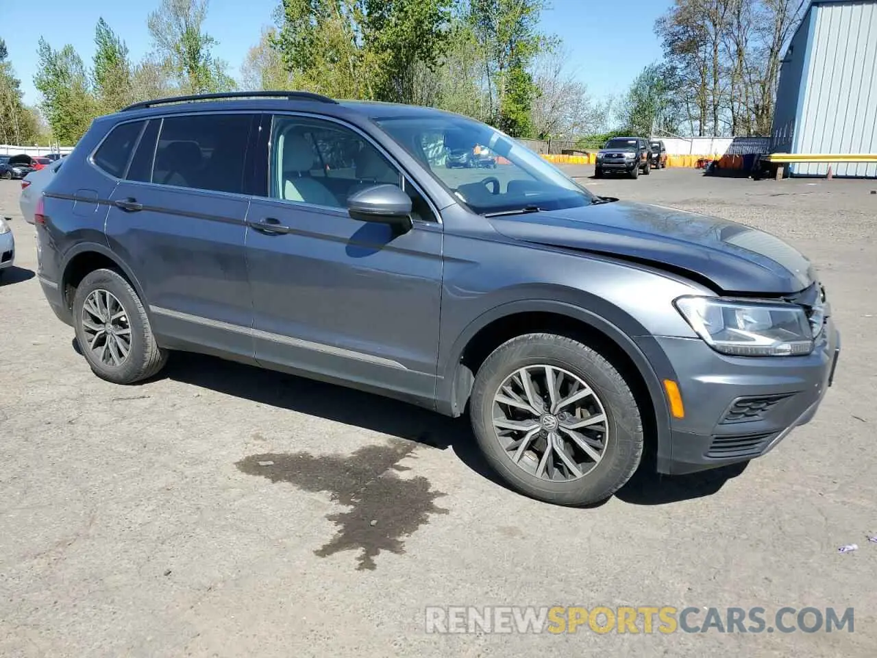 4 Фотография поврежденного автомобиля 3VV2B7AX4LM063239 VOLKSWAGEN TIGUAN 2020