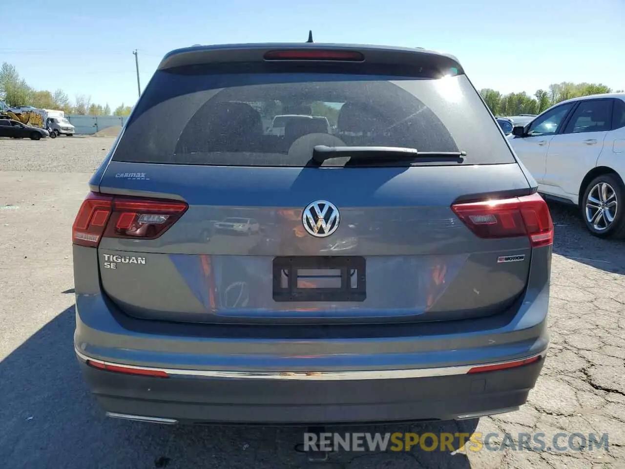 6 Фотография поврежденного автомобиля 3VV2B7AX4LM063239 VOLKSWAGEN TIGUAN 2020