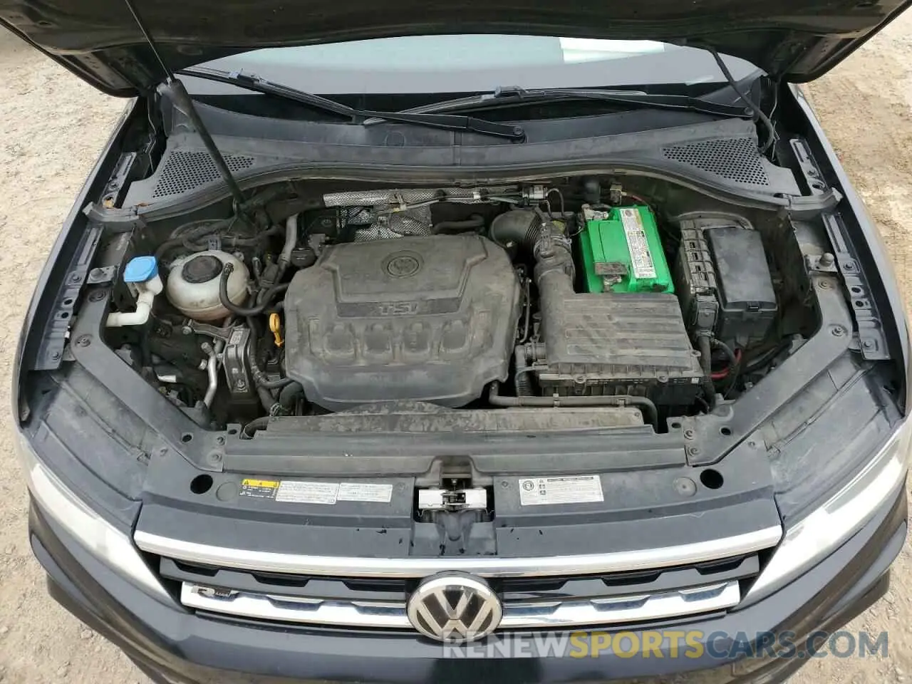 13 Photograph of a damaged car 3VV2B7AX4LM073009 VOLKSWAGEN TIGUAN 2020