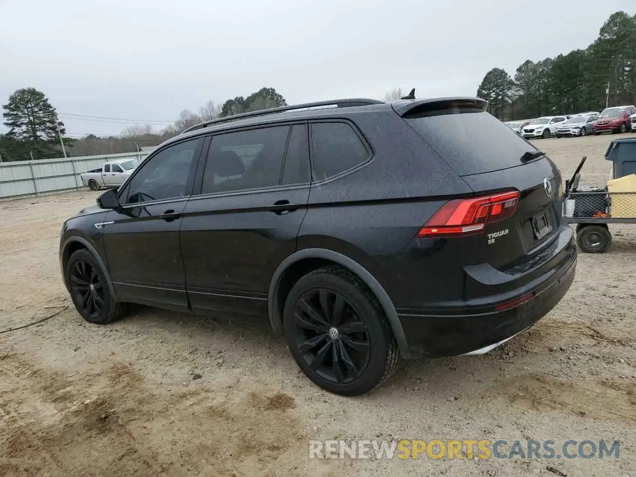 2 Photograph of a damaged car 3VV2B7AX4LM073009 VOLKSWAGEN TIGUAN 2020
