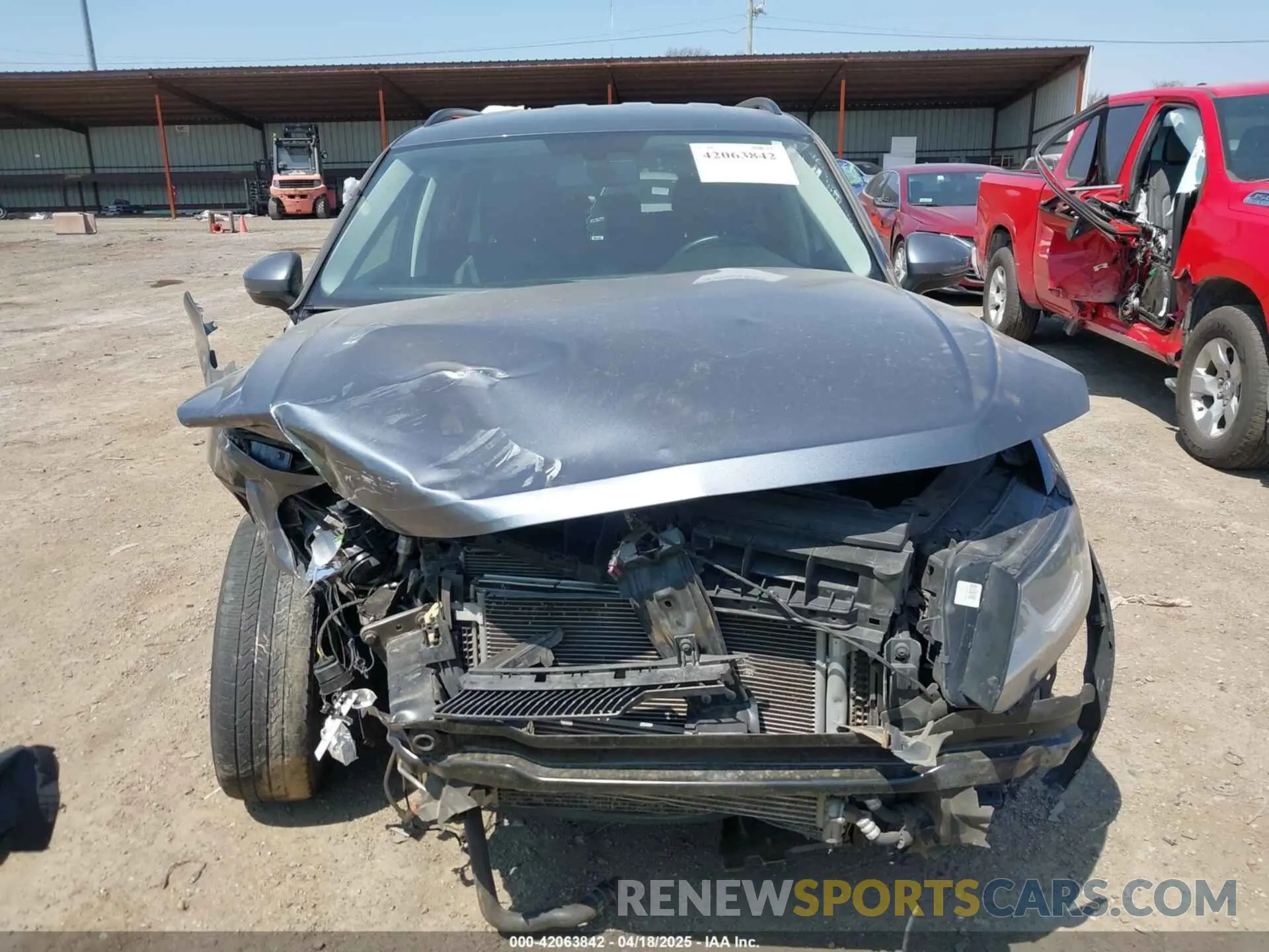 12 Фотография поврежденного автомобиля 3VV2B7AX4LM074385 VOLKSWAGEN TIGUAN 2020