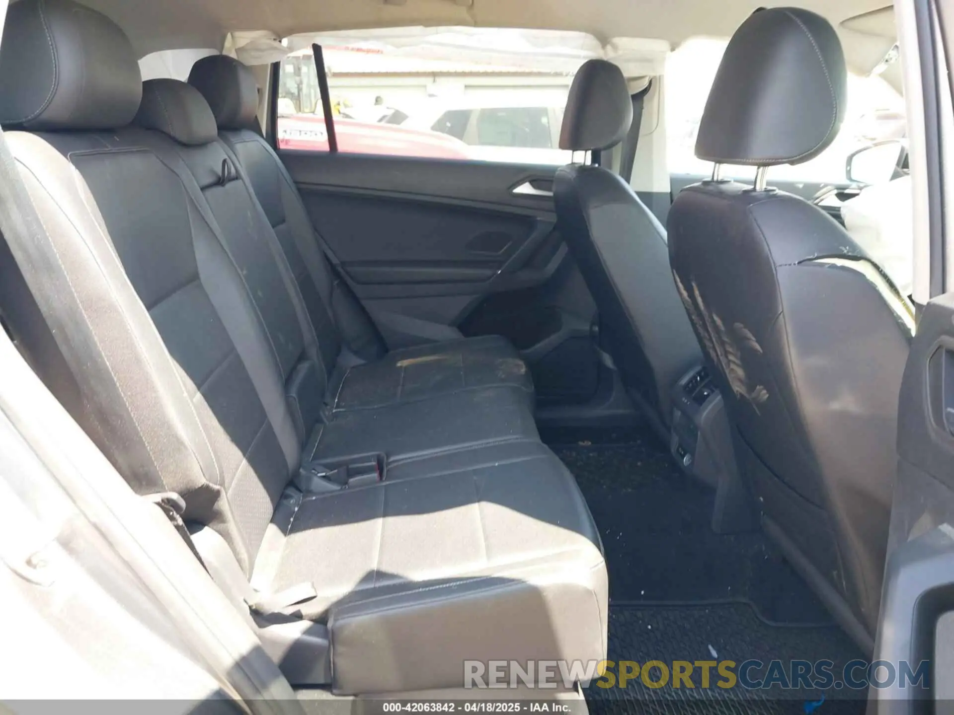 8 Фотография поврежденного автомобиля 3VV2B7AX4LM074385 VOLKSWAGEN TIGUAN 2020