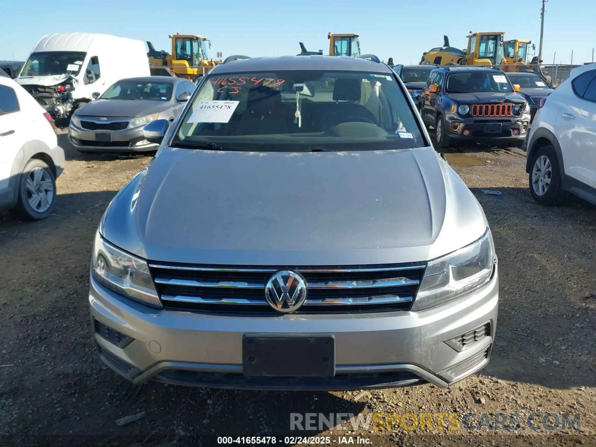 12 Фотография поврежденного автомобиля 3VV2B7AX4LM081188 VOLKSWAGEN TIGUAN 2020