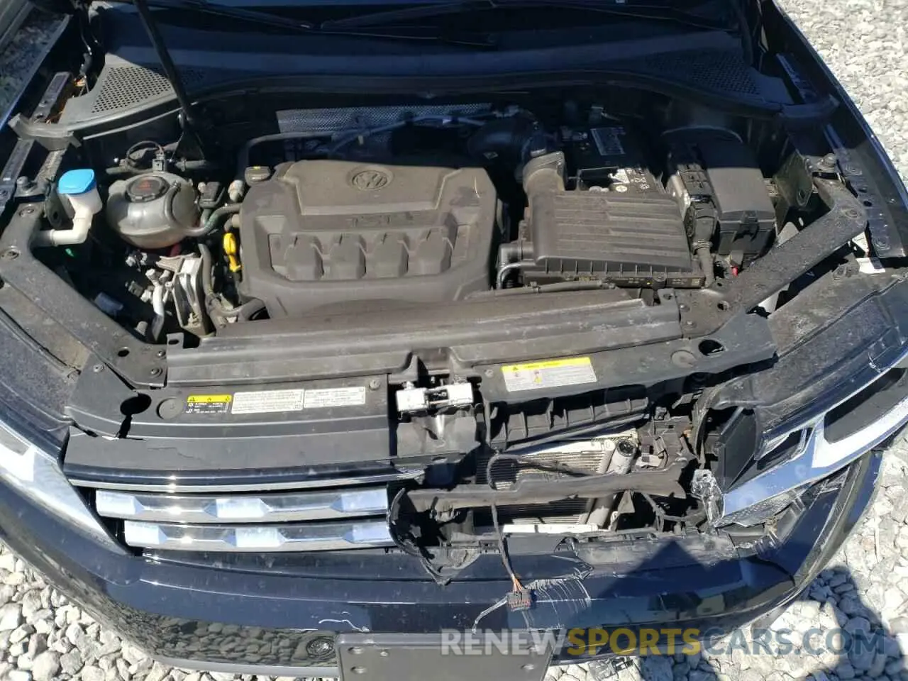 12 Photograph of a damaged car 3VV2B7AX4LM180870 VOLKSWAGEN TIGUAN 2020