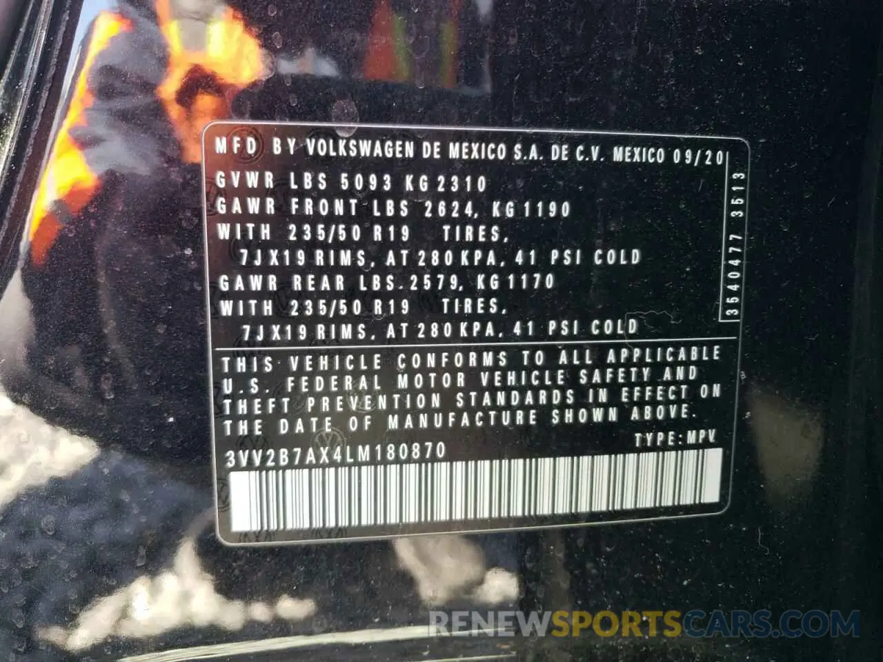 13 Photograph of a damaged car 3VV2B7AX4LM180870 VOLKSWAGEN TIGUAN 2020