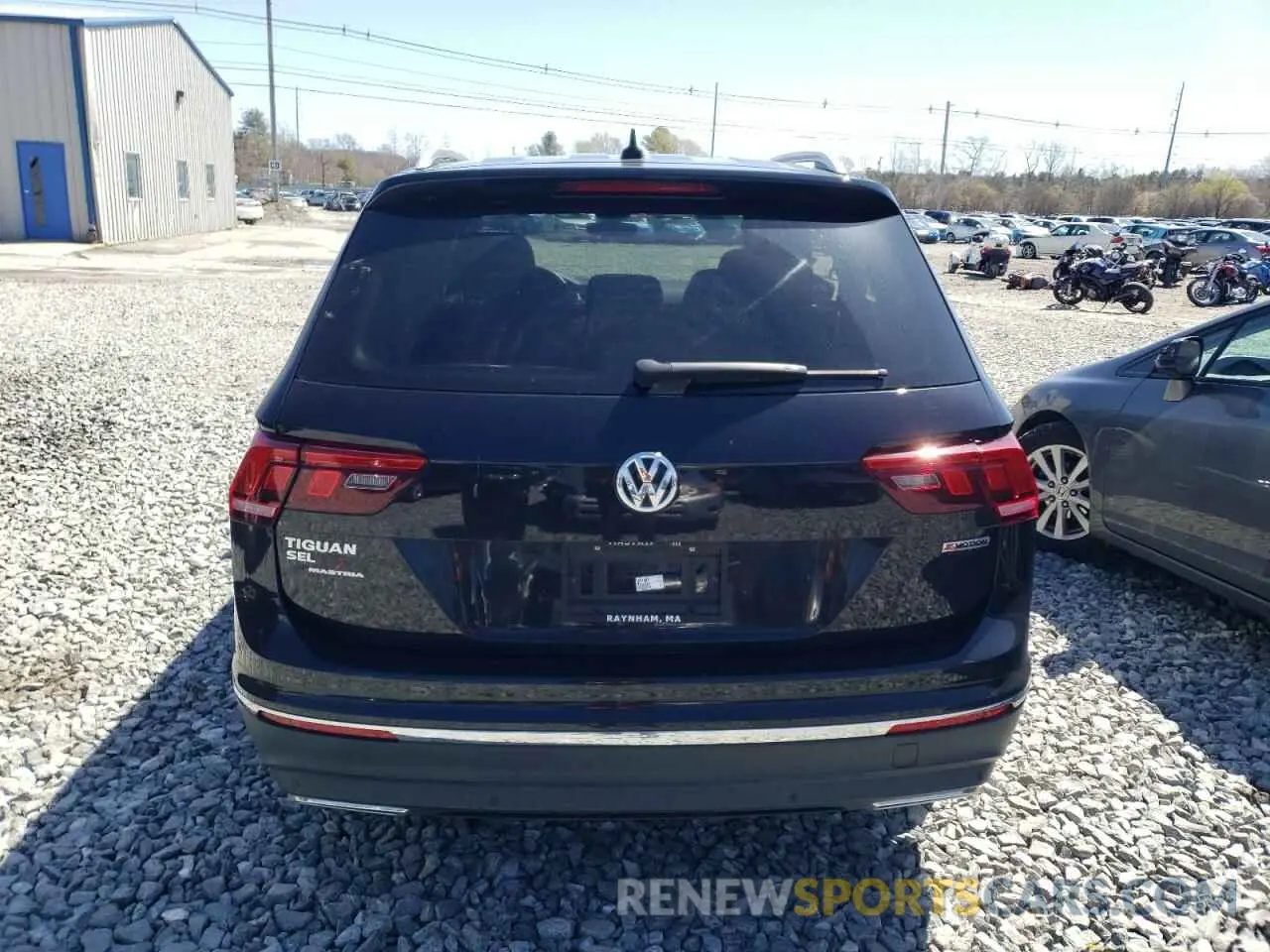 6 Photograph of a damaged car 3VV2B7AX4LM180870 VOLKSWAGEN TIGUAN 2020