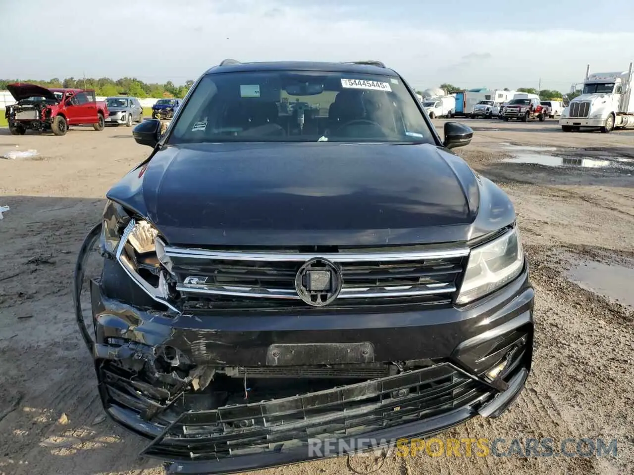 5 Photograph of a damaged car 3VV2B7AX5LM063766 VOLKSWAGEN TIGUAN 2020