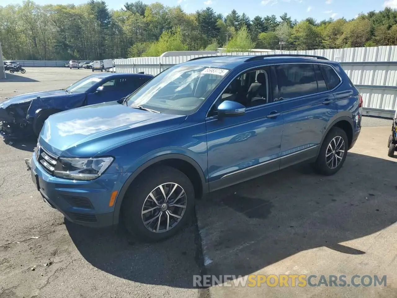 1 Photograph of a damaged car 3VV2B7AX5LM129250 VOLKSWAGEN TIGUAN 2020