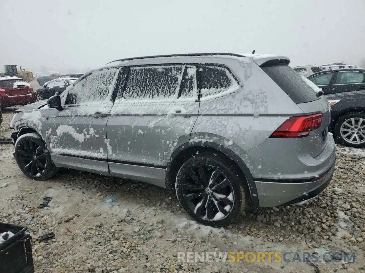 2 Photograph of a damaged car 3VV2B7AX6LM144405 VOLKSWAGEN TIGUAN 2020