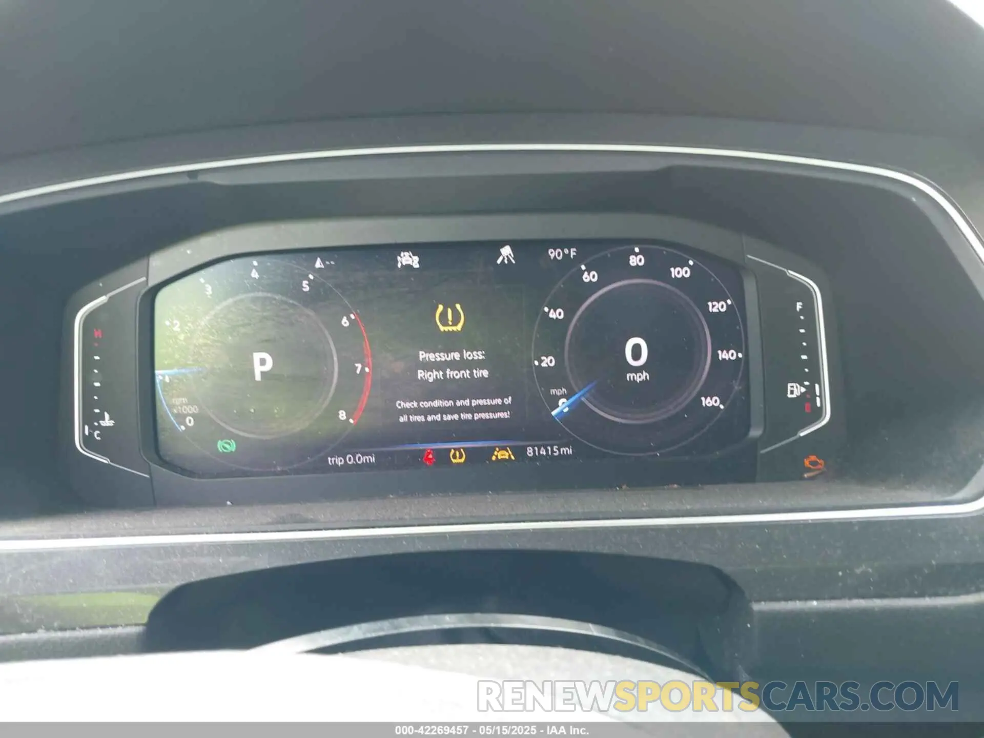 7 Photograph of a damaged car 3VV2B7AX7LM113597 VOLKSWAGEN TIGUAN 2020