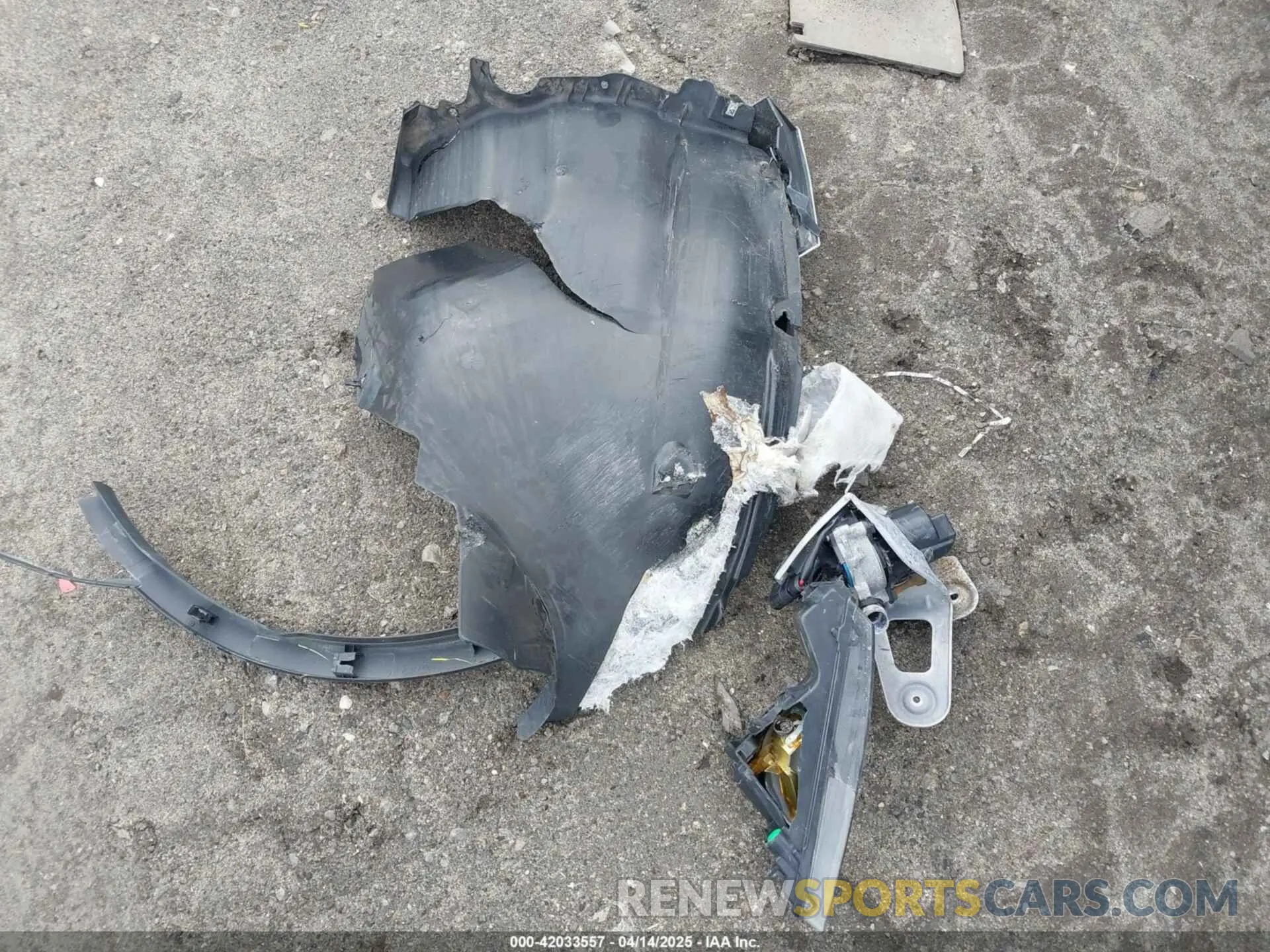 12 Photograph of a damaged car 3VV2B7AX7LM143652 VOLKSWAGEN TIGUAN 2020
