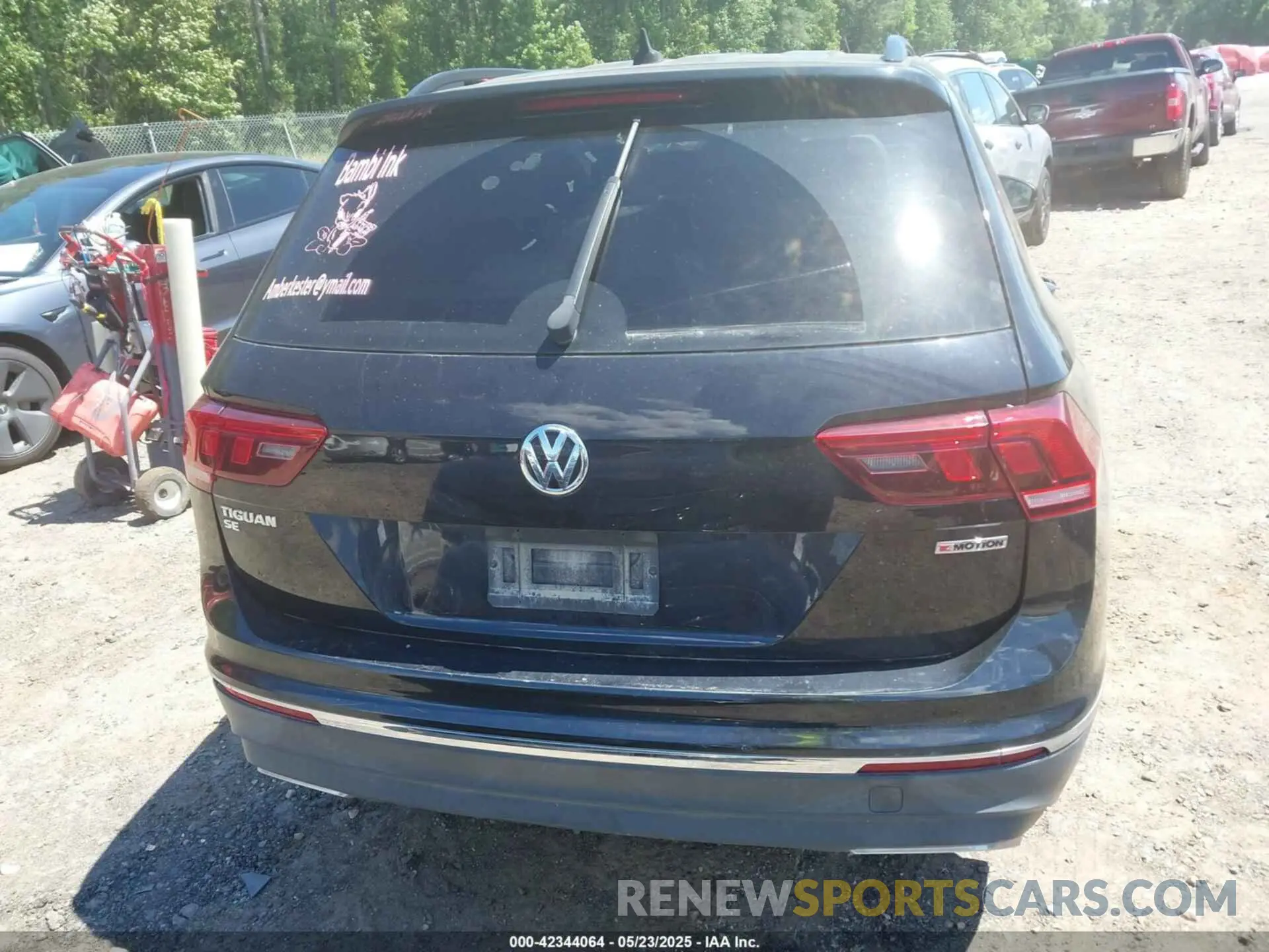 16 Фотография поврежденного автомобиля 3VV2B7AX7LM148379 VOLKSWAGEN TIGUAN 2020