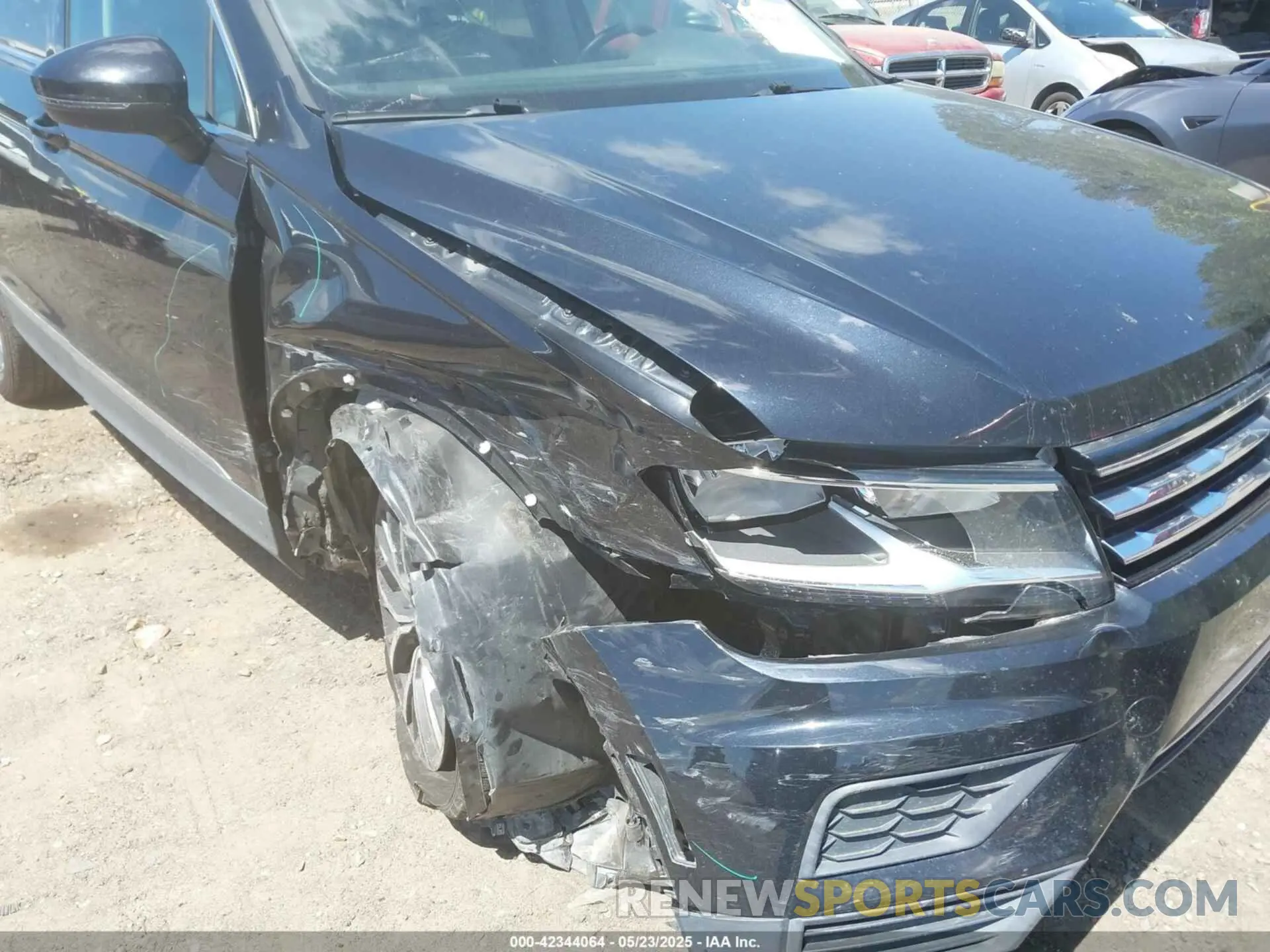 17 Фотография поврежденного автомобиля 3VV2B7AX7LM148379 VOLKSWAGEN TIGUAN 2020