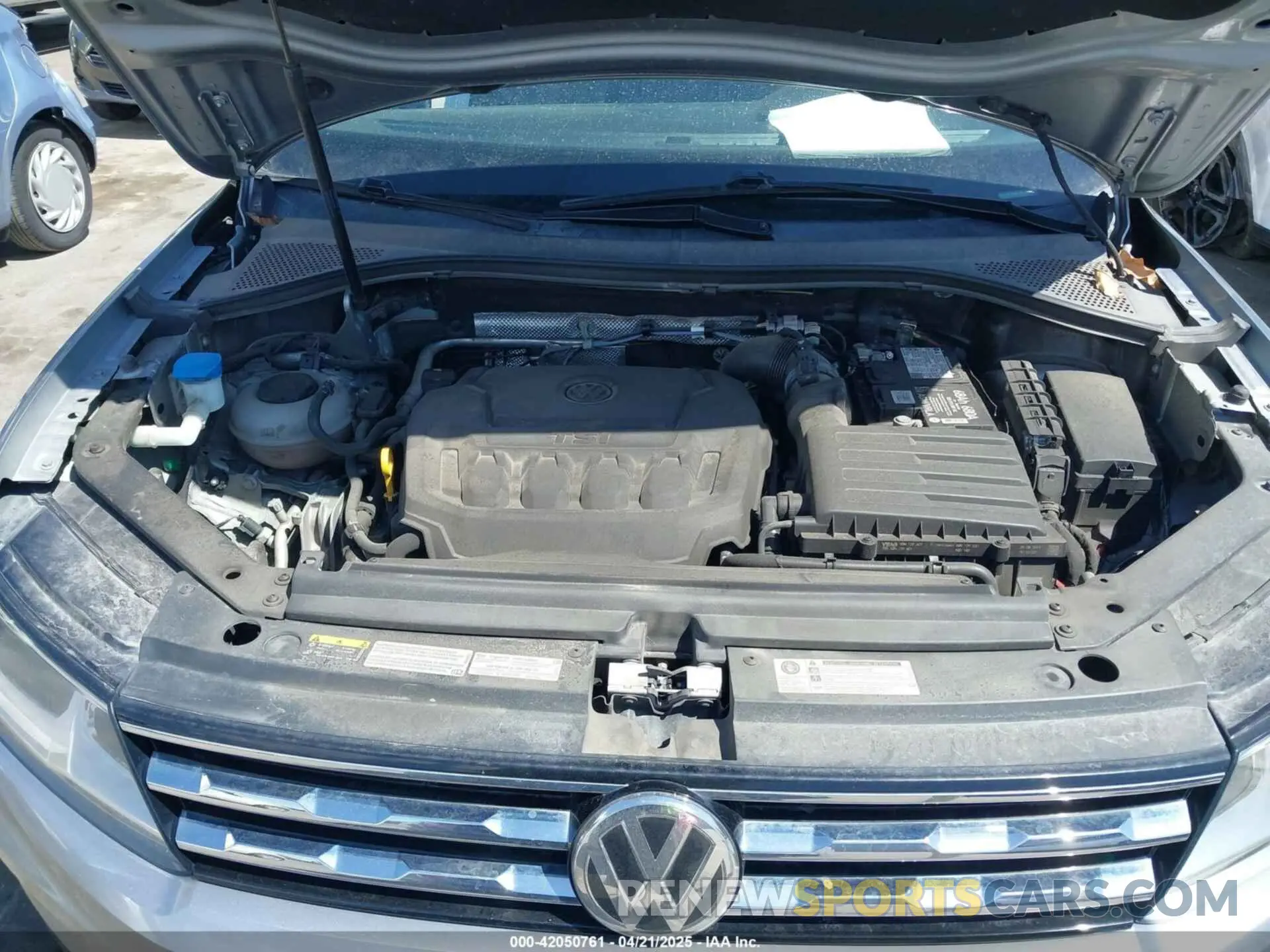 10 Фотография поврежденного автомобиля 3VV2B7AX8LM020992 VOLKSWAGEN TIGUAN 2020