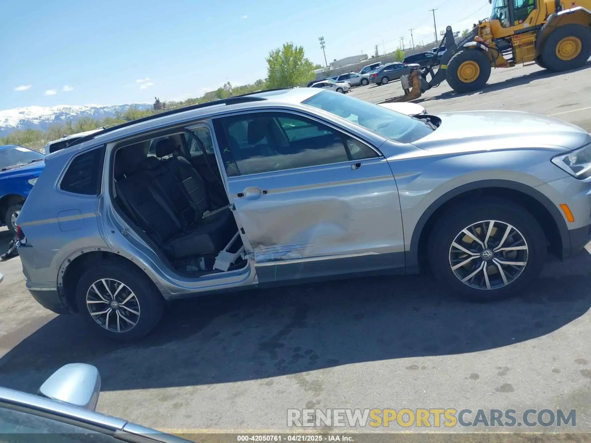 14 Фотография поврежденного автомобиля 3VV2B7AX8LM020992 VOLKSWAGEN TIGUAN 2020