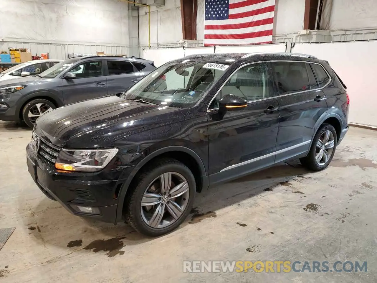 1 Photograph of a damaged car 3VV2B7AX8LM153929 VOLKSWAGEN TIGUAN 2020